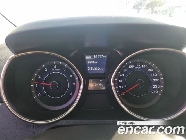 Hyundai Avante MD Premier, 2012 8