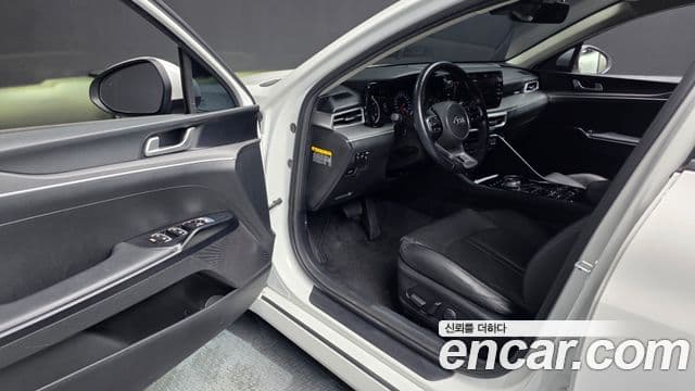 Kia K5 3세대 Prestige, 2020 10