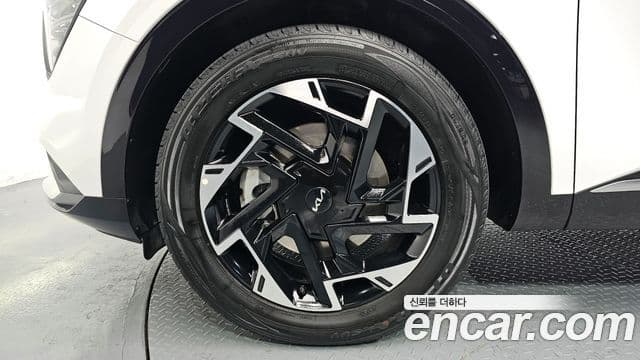 Kia Sportage 5세대 Signature, 2023 все фото