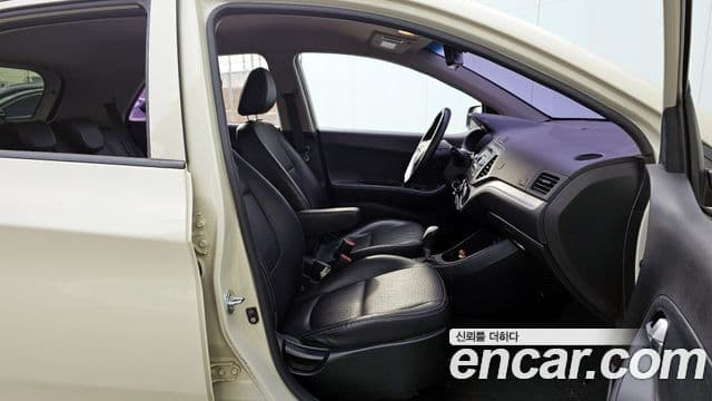 Kia All New Morning Special, 2013 10