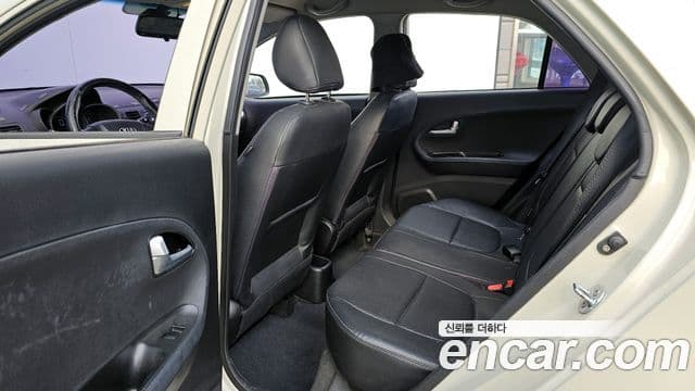 Kia All New Morning Special, 2013 12