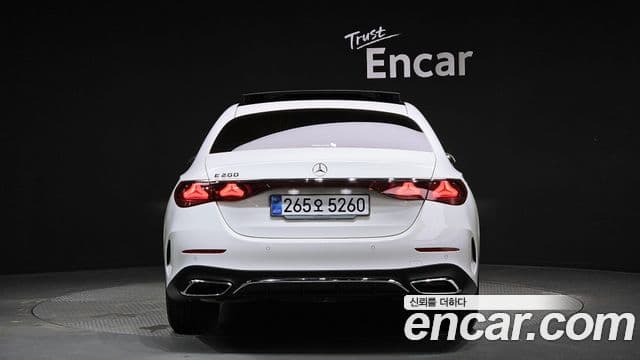 Mercedes-Benz E-класс W214 AMG Line, 2026 4