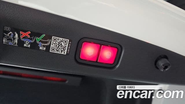 Mercedes-Benz E-класс W214 AMG Line, 2026 19