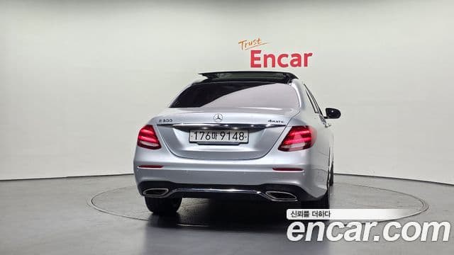 Mercedes-Benz E-класс W213 AMG Line, 2020 4