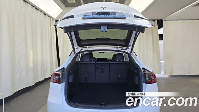 Tesla модель Y, 2023 20