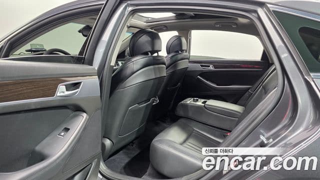 Genesis G80 Luxury, 2017 12