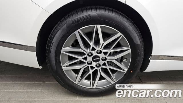 Genesis G80 (RG3) бензин 2.5 турбо AWD, 2025 все фото