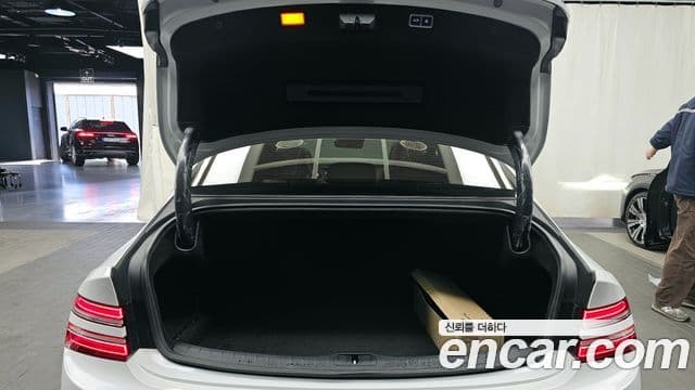 Genesis G80 (RG3) бензин 2.5 турбо AWD, 2025 20