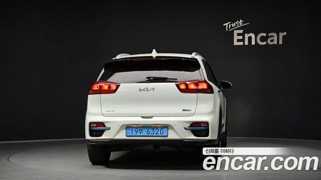 Kia Niro EV таксомоторный тип, 2022 4