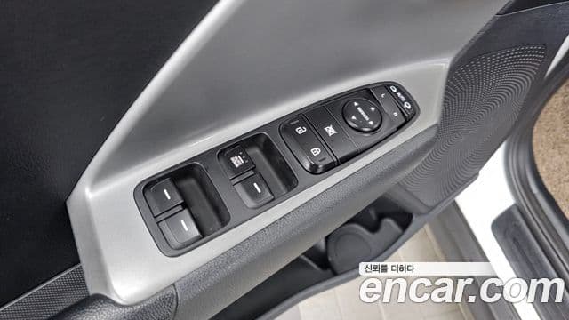 Kia Niro EV таксомоторный тип, 2022 19