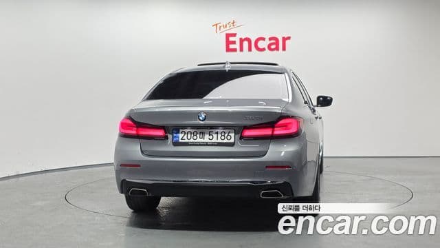BMW 5시리즈 (G30) Luxury, 2023 4