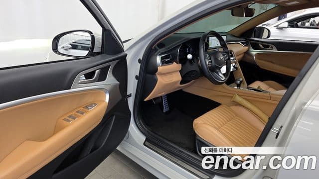 Genesis The / новый New G70, 2024 10