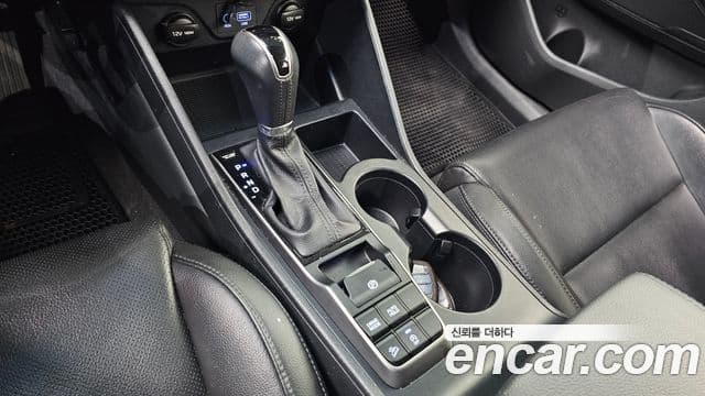 Hyundai All New Tucson Modern, 2017 9