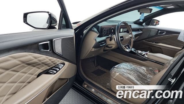 Kia K8 Signature, 2023 10