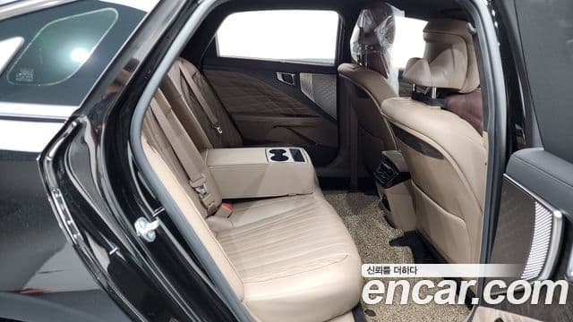 Kia K8 Signature, 2023 12