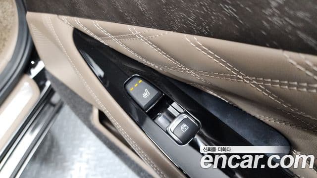 Kia K8 Signature, 2023 18