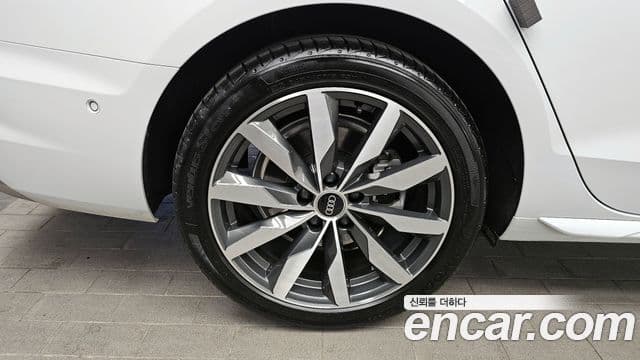 Audi A4 (B9) Premium, 2023 все фото