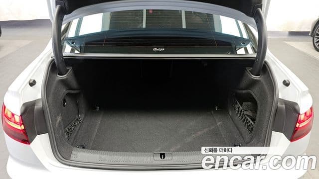 Audi A4 (B9) Premium, 2023 21