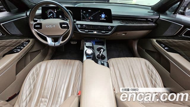 Kia K8 гибрид Signature, 2023 7