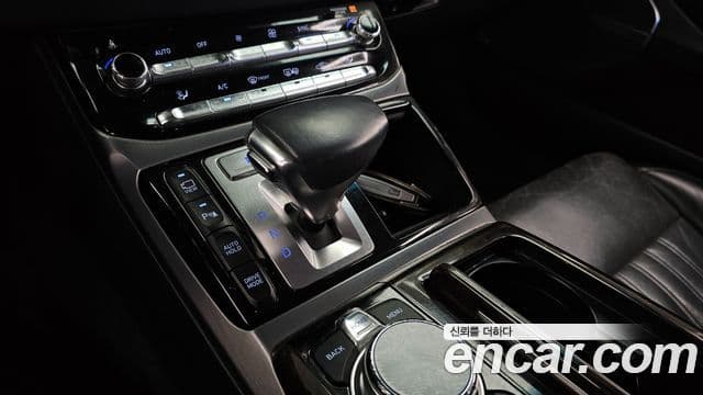 Genesis EQ900 Premium Luxury, 2016 9