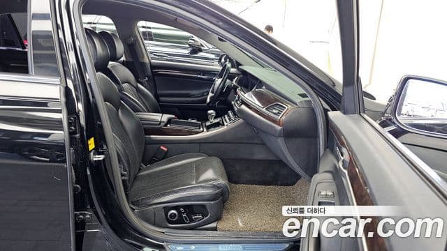 Genesis EQ900 Premium Luxury, 2016 11