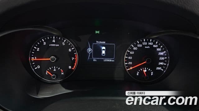 Kia K5 2세대 Prestige, 2016 8