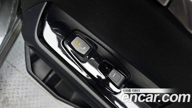 KG모빌리티(SsangYong) Torres T7, 2023 18