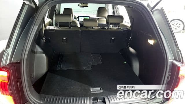 KG모빌리티(SsangYong) Torres T7, 2023 20