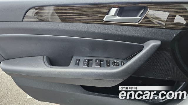 Hyundai LF Sonata 2.0 Smart, 2016 14