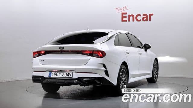 Kia K5 3세대 Trendy, 2021 2