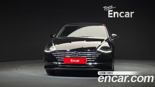 Hyundai Sonata гибрид (DN8) Modern, 2022 3