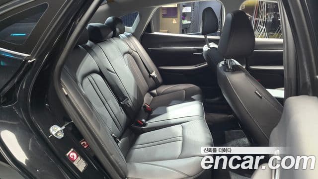 Hyundai Sonata гибрид (DN8) Modern, 2022 12