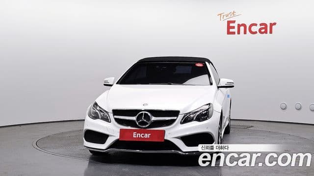 Mercedes-Benz E-класс W212 E200 кабриолет, 2015 3