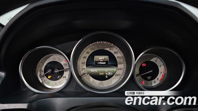 Mercedes-Benz E-класс W212 E200 кабриолет, 2015 8