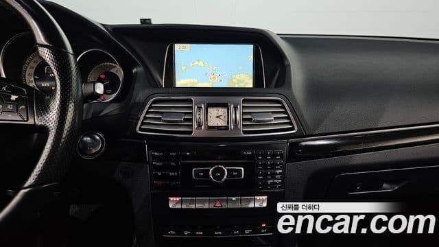 Mercedes-Benz E-класс W212 E200 кабриолет, 2015 17