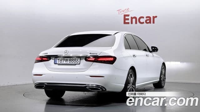 Mercedes-Benz E-класс W213 Avantgarde, 2021 2