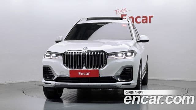 BMW X7 (G07) xDrive 40i Design Pure Excellence 7인승, 2022 3
