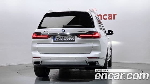 BMW X7 (G07) xDrive 40i Design Pure Excellence 7인승, 2022 4