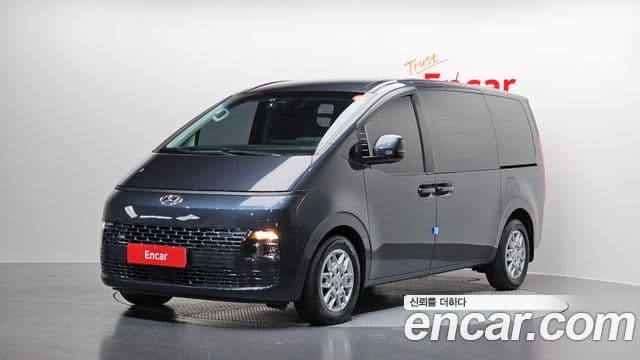 Hyundai Staria Modern, 2022 1