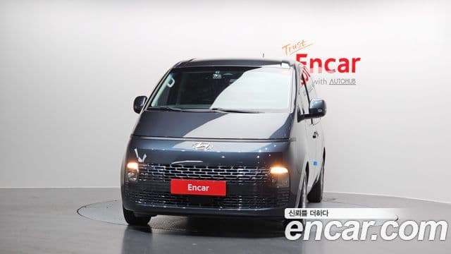 Hyundai Staria Modern, 2022 3