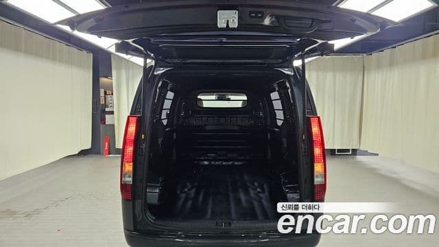 Hyundai Staria Modern, 2022 20