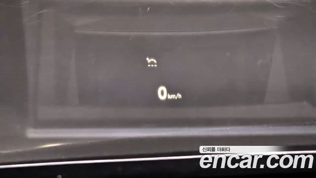 Genesis G90 Premium Luxury, 2020 18