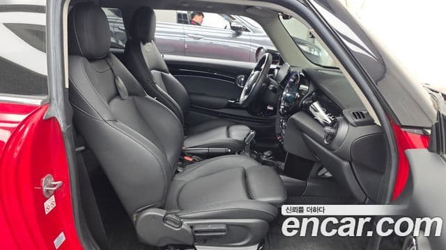 Mini Cooper 3세대, 2022 11