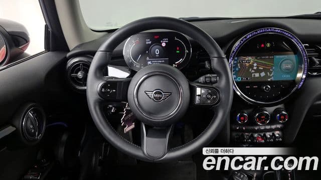 Mini Cooper 3세대, 2022 13