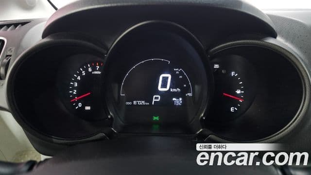 Kia Ray Prestige, 2012 8