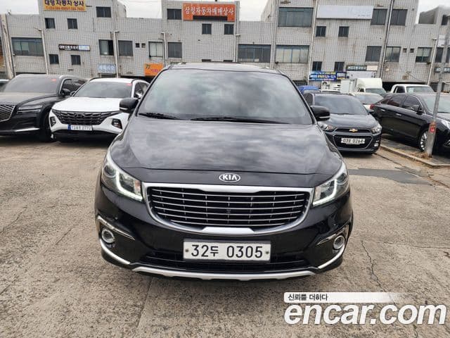 Kia All New Carnival Noblesse, 2017 3