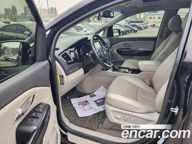 Kia All New Carnival Noblesse, 2017 11