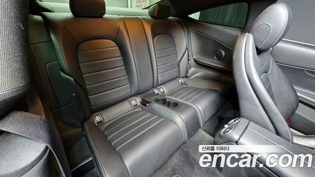 Mercedes-Benz C-класс W205 C200 купе, 2016 11