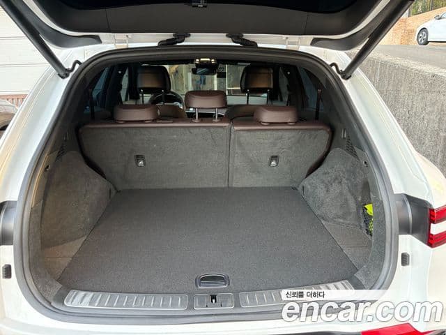 Genesis GV70, 2024 3