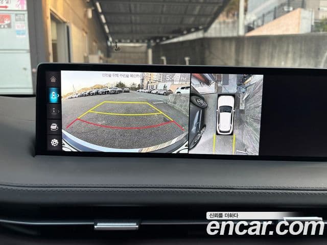 Genesis GV70, 2024 9